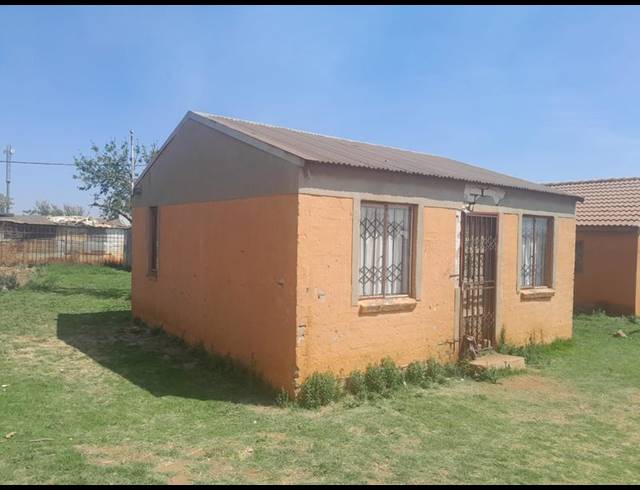 1 BEDROOM HOUSE FOR SALE IN GREENFIELD